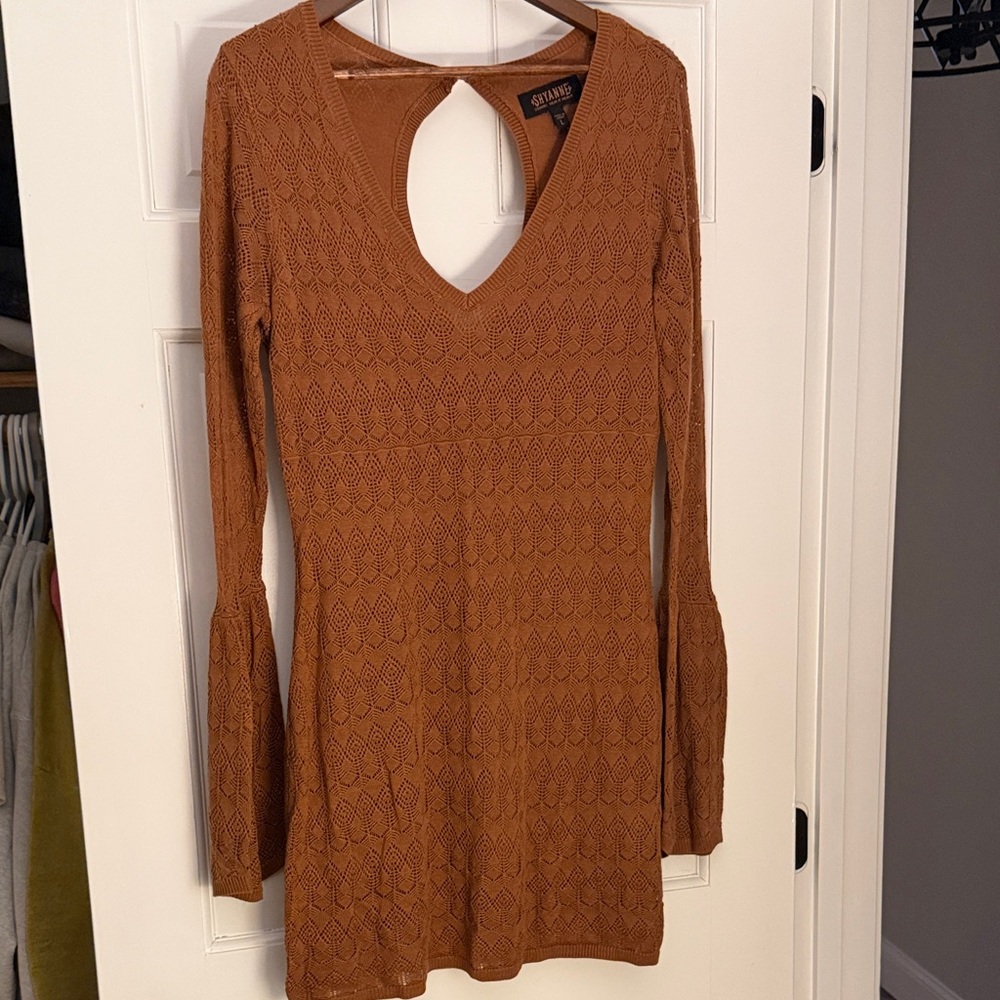 Long flutter Sleeve crochet Dress